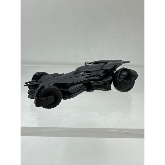 Hallmark Keepsake Batmobile Batman v Superman Dawn of Justice Ornament 2016 - Picture 5 of 12